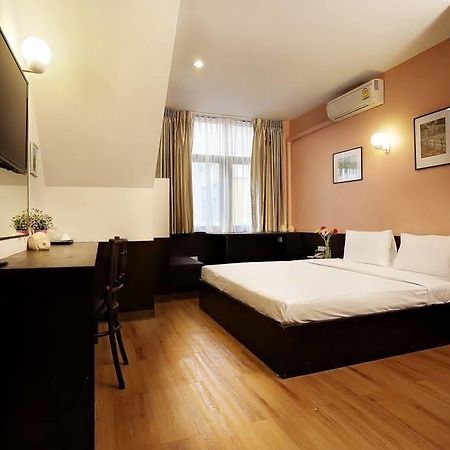 Baan Namtarn Guest House バンコク都 エクステリア 写真